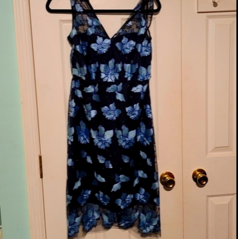 Elie Tahari Blue Floral Dress